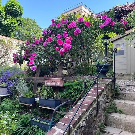 Familial Avec Jardin 아파트
